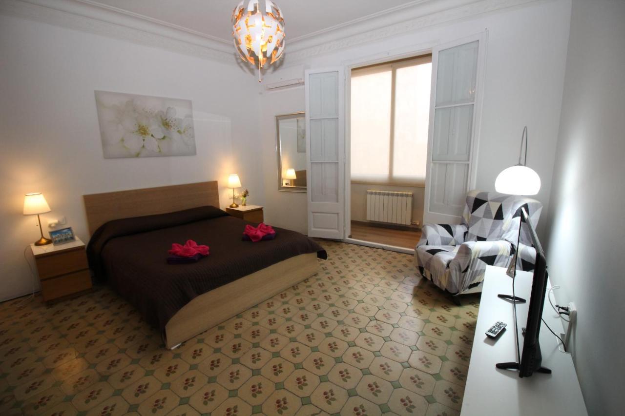 Rooms Gran Via Барселона Екстер'єр фото