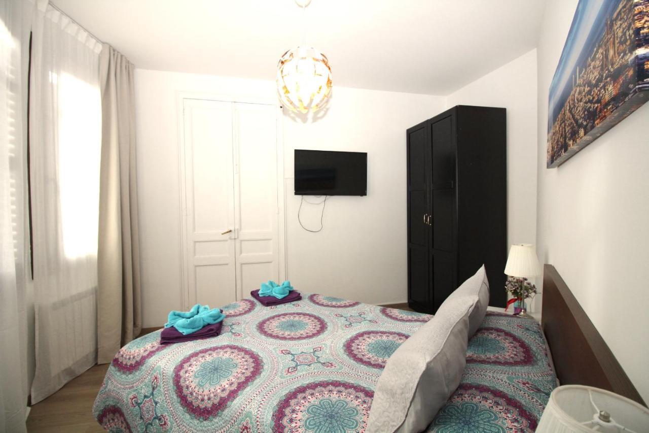 Rooms Gran Via Барселона Екстер'єр фото